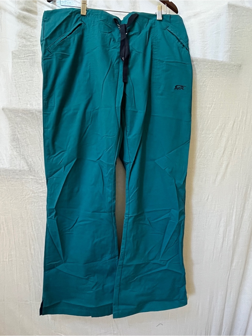Iguana med women’s Straight-Leg Teal Scrub Pants medical aesthetician work sz L
